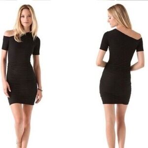 STANDARD JAMES PERSE Black Asymmetrical Neckline Bodycon Ruched Mini Dre…